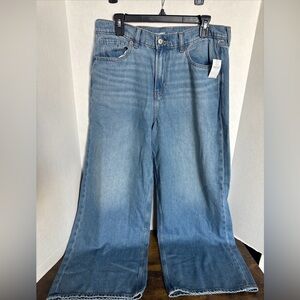 Old Navy Women’s Drapey Denim Jeans Size 12 Baggy Wide Leg High Rise Blue NEW